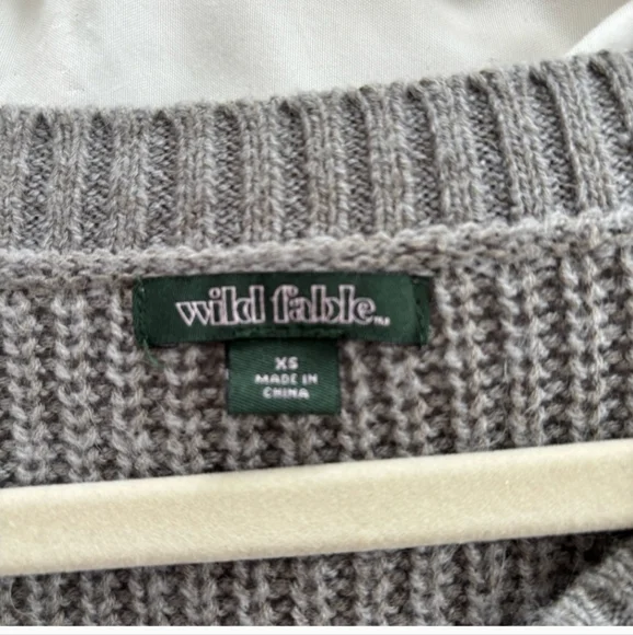 Gray V-Neck Women's Sweater - Picture 3 of 4